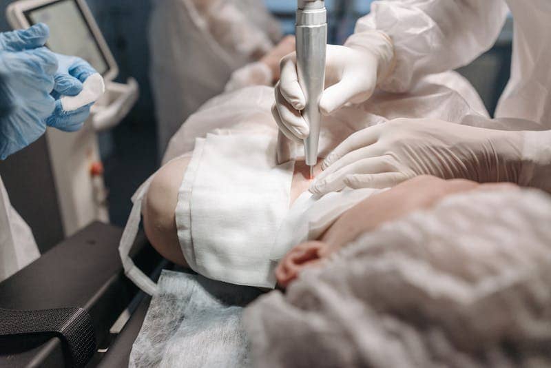 Cold Laser Therapy During Surgical Recovery Cold Laser Therapy During Surgical Recovery